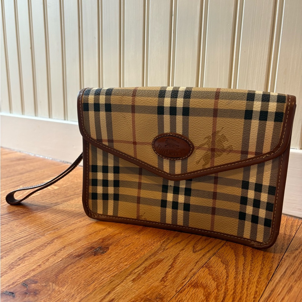 Burberry Unisex Wristlet